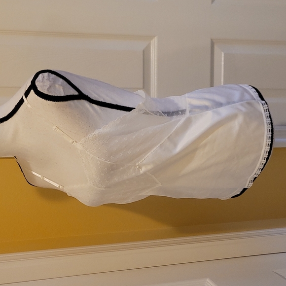 ASHLEY TAYLOR WHITE LACE CAMI TOP, SIZE L - Picture 5 of 12